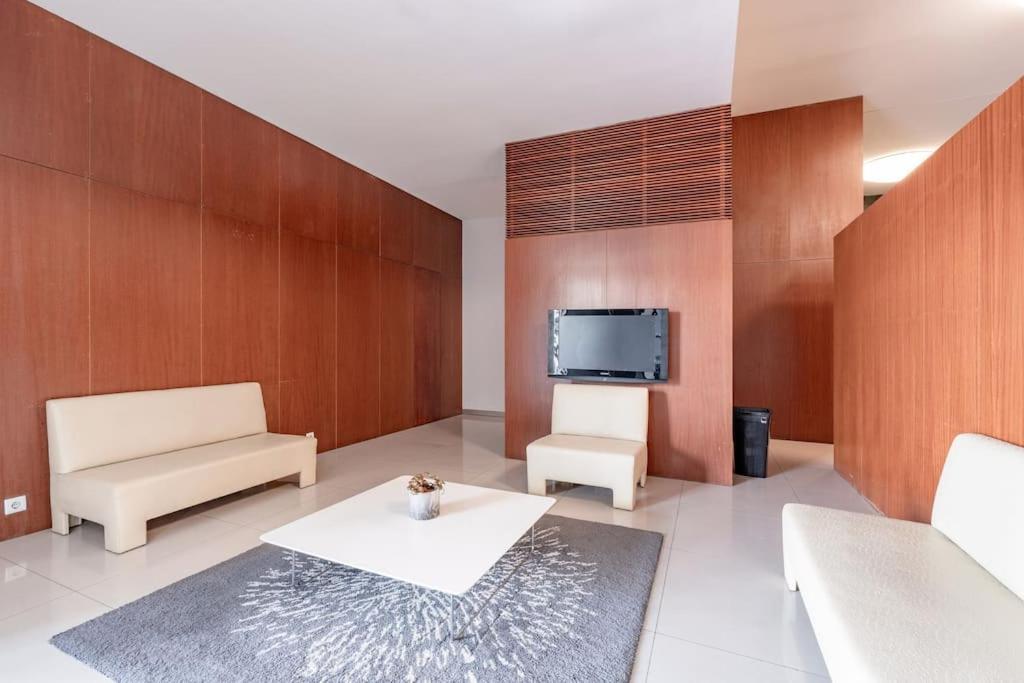 Viva Stadium Residence Studios Porto Exterior photo